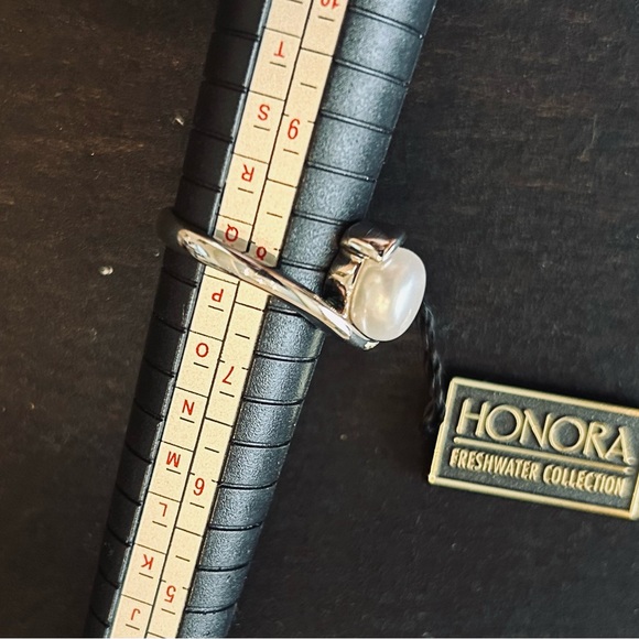 Honora Freshwater Pearl Silver Ring - Picture 3 of 6